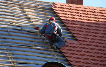 roof tiles Boxmoor, Hertfordshire